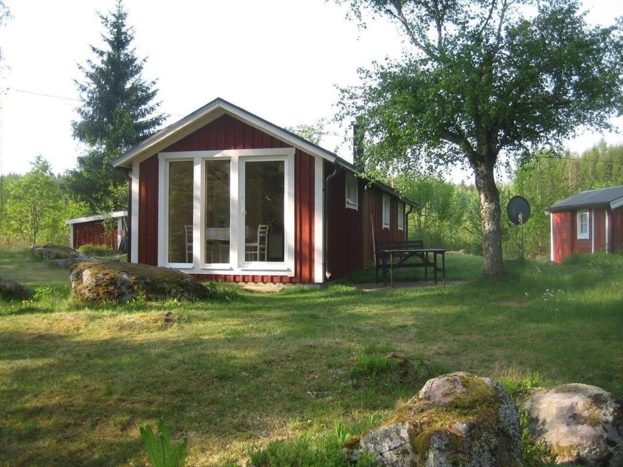 Ferienhaus In Malilla Boote Sauna See Экстерьер фото